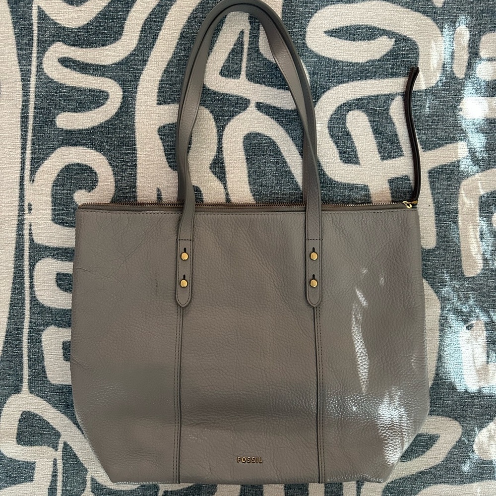 Fossil Taupe Leather Tote